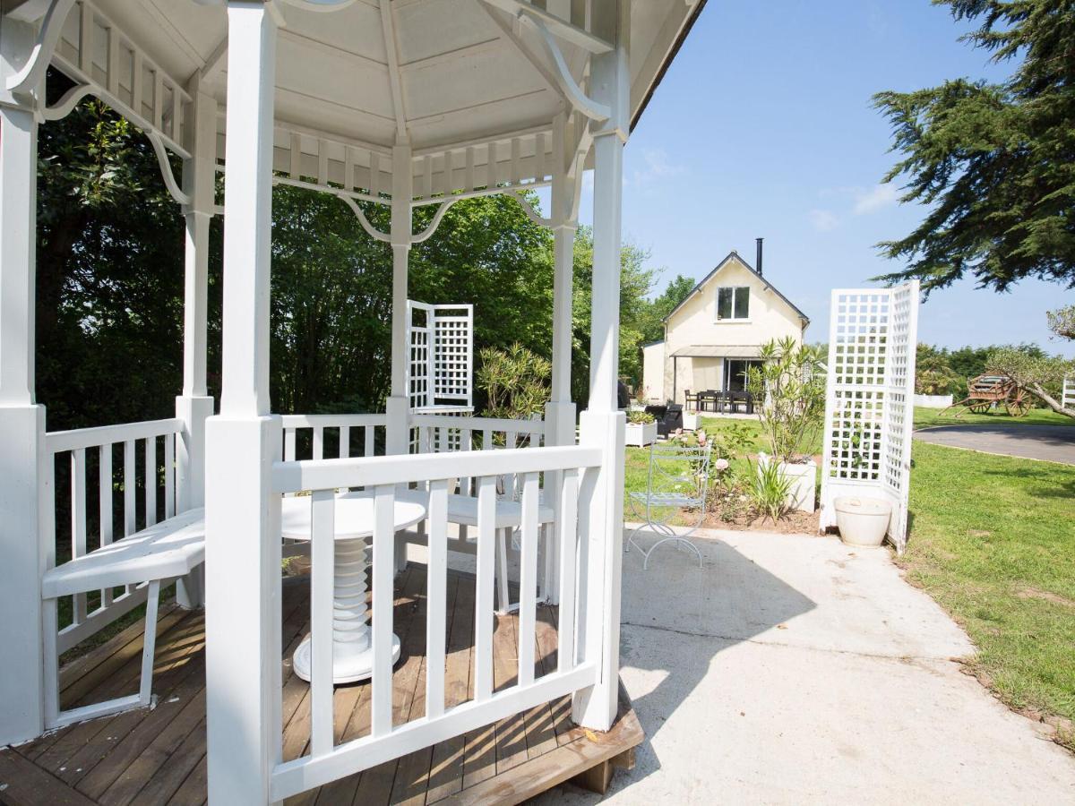Вилла Modern House With Private Terrace Quineville Номер фото